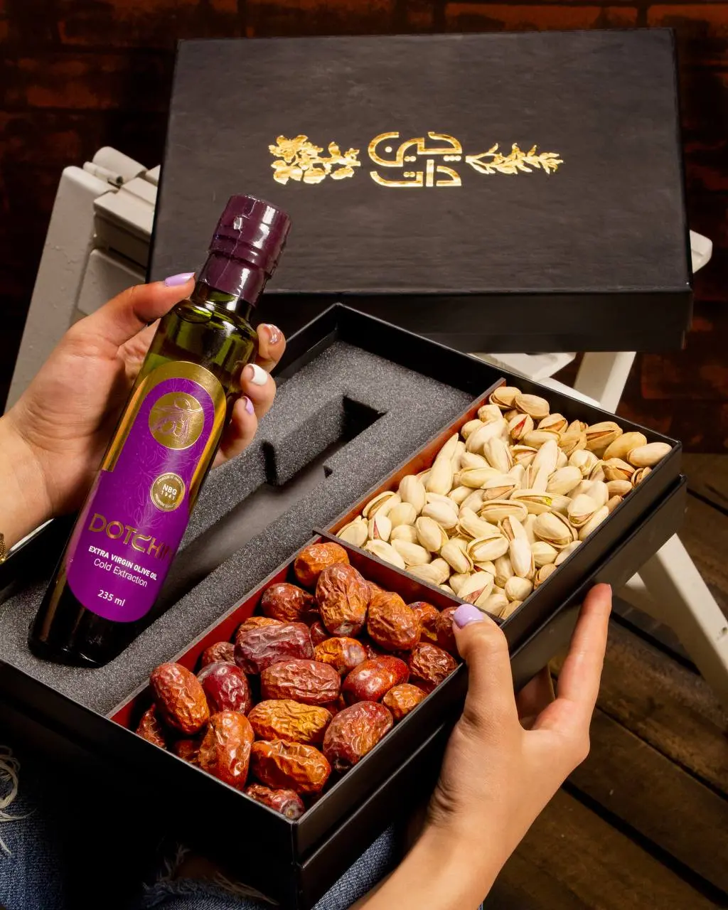 Dotchin Gift box with some of dotchin products